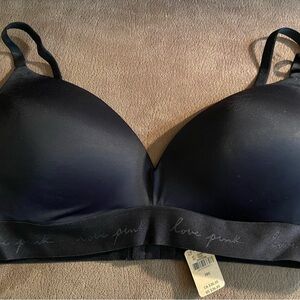 PINK Victoria Secret wear everywhere wireless push up bra size 38C